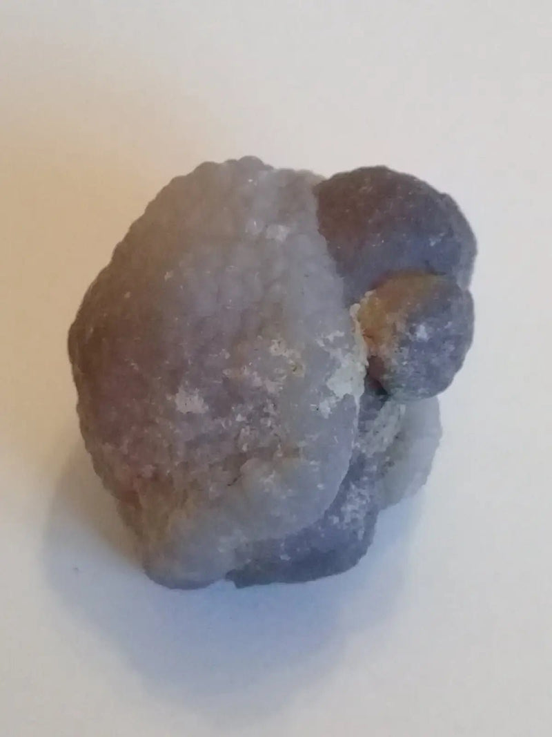 Load image into Gallery viewer, Calcédoine noire Botryoïdale ou larme de Calcédoine ’RARE’ Grade A++++ Calcédoine noire Botryoïdale
