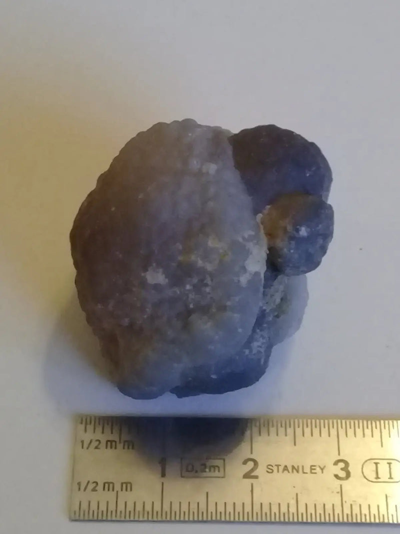 Load image into Gallery viewer, Calcédoine noire Botryoïdale ou larme de Calcédoine ’RARE’ Grade A++++ Calcédoine noire Botryoïdale
