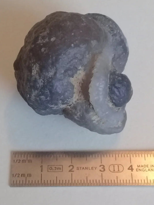 Calcédoine noire Botryoïdale ou larme de Calcédoine ’RARE’ Grade A++++ Calcédoine noire Botryoïdale