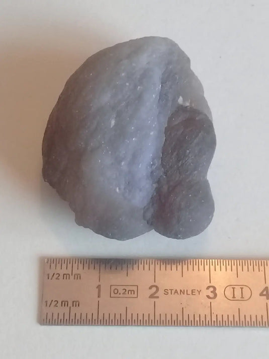 Calcédoine noire Botryoïdale ou larme de Calcédoine ’RARE’ Grade A++++ Calcédoine noire Botryoïdale