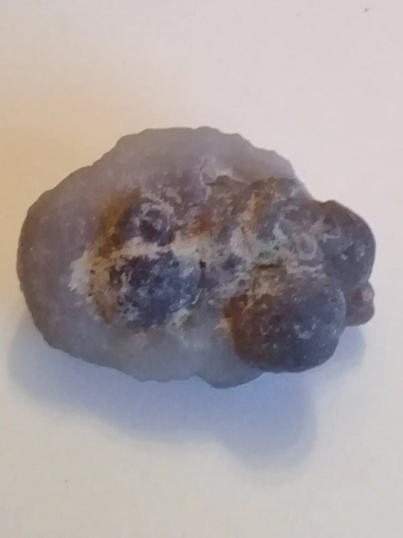 Load image into Gallery viewer, Calcédoine noire Botryoïdale ou larme de Calcédoine ’RARE’ Grade A++++ Calcédoine noire Botryoïdale
