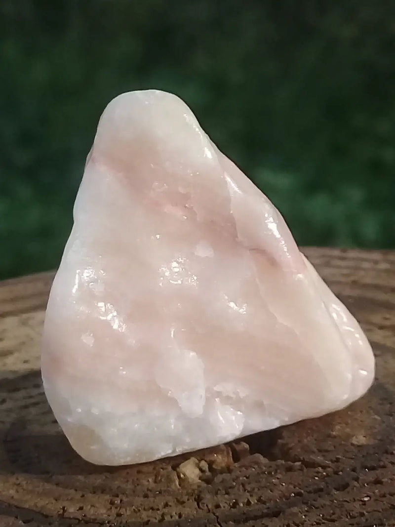 Chargez l&#39;image dans la visionneuse de la galerie, Calcite jaune de France pierre roulée Grade A+++ Calcite jaune de France pierre roulée
