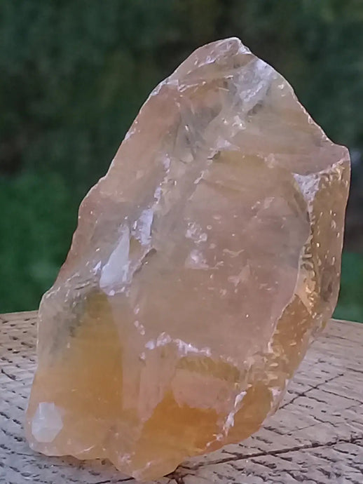 Calcite miel de France pierre brute Grade A++++ Calcite miel de France pierre brute