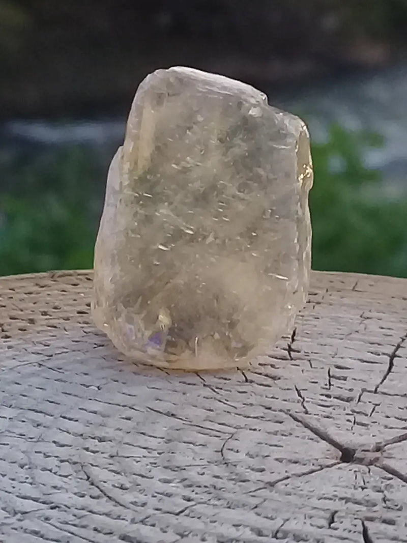 Load image into Gallery viewer, Calcite miel de France pierre roulée Grade A++++ Calcite miel de France pierre roulée
