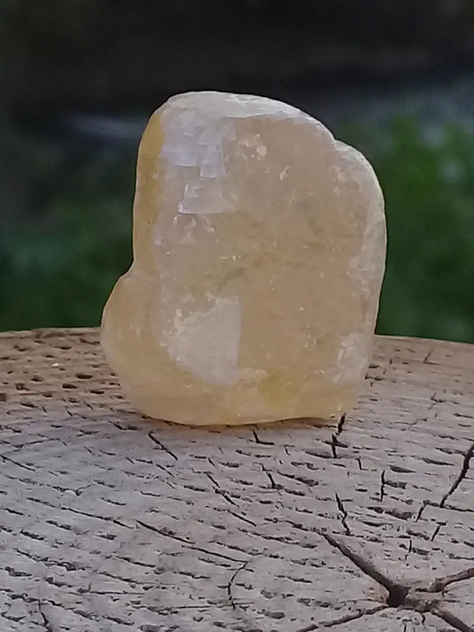 Calcite miel de France pierre roulée Grade A++++ Calcite miel de France pierre roulée