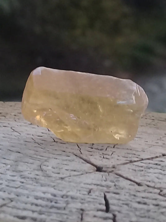 Calcite miel de France pierre roulée Grade A++++ Calcite miel de France pierre roulée