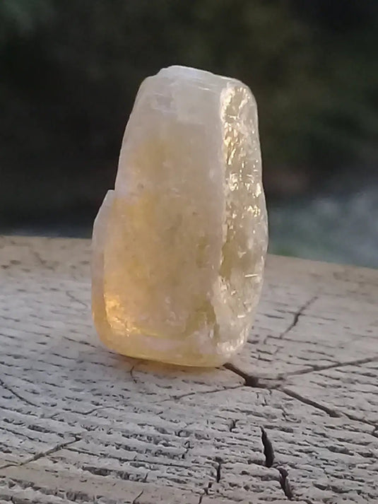 Calcite miel de France pierre roulée Grade A++++ Calcite miel de France pierre roulée