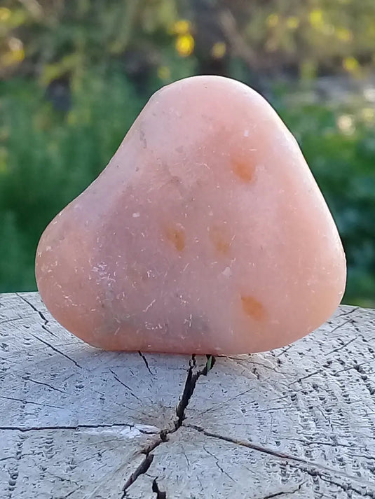Calcite orange de France pierre roulée Grade A+++ Calcite orange de France pierre roulée