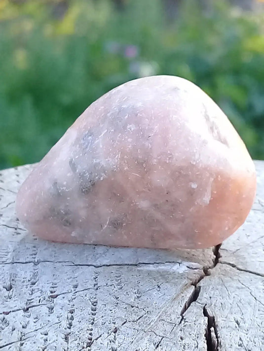 Calcite orange de France pierre roulée Grade A+++ Calcite orange de France pierre roulée