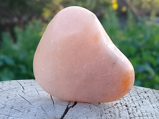 Calcite orange de France pierre roulée Grade A+++ Calcite orange de France pierre roulée
