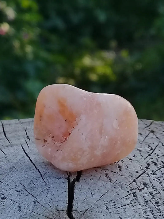 Calcite orange de France pierre roulée Grade A+++ Calcite orange de France pierre roulée