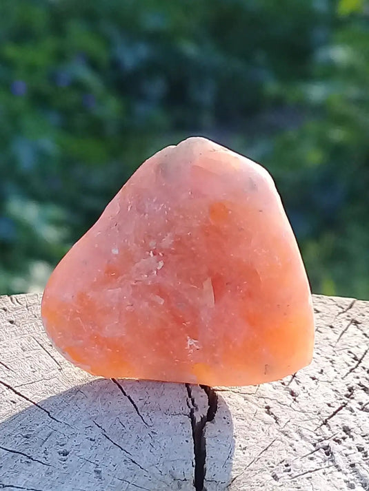 Calcite orange de France pierre roulée Grade A+++ Calcite orange de France pierre roulée