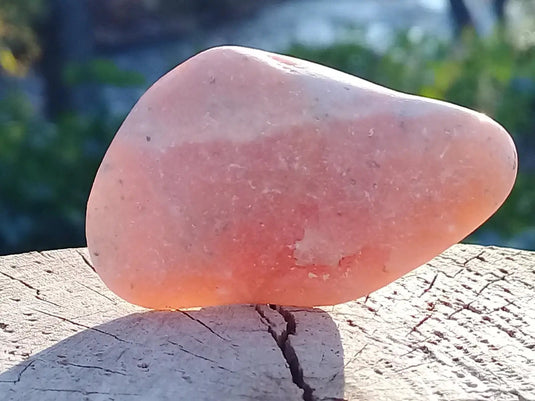 Calcite orange de France pierre roulée Grade A+++ Calcite orange de France pierre roulée