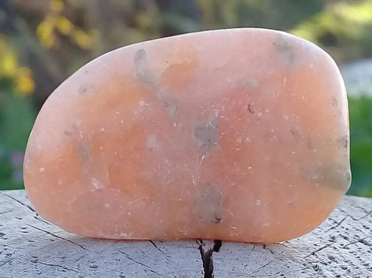 Calcite orange de France pierre roulée Grade A+++ Calcite orange de France pierre roulée