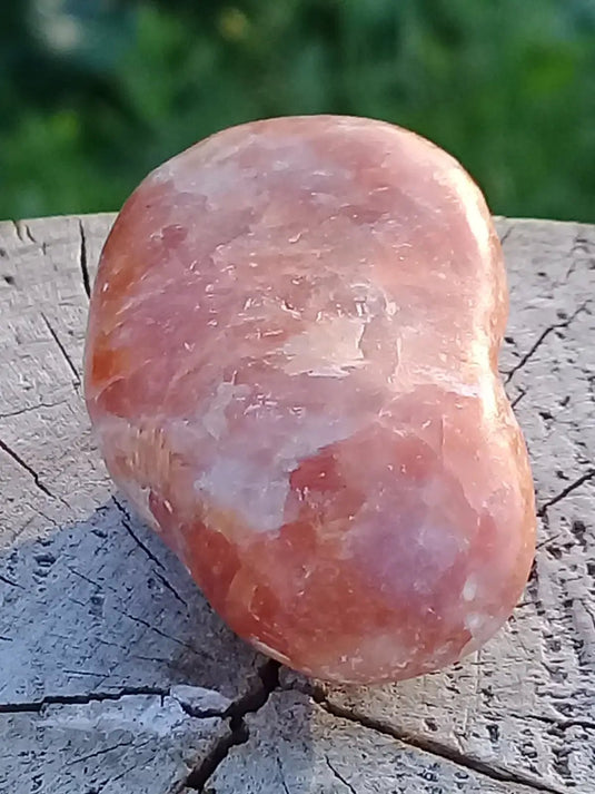 Calcite orange de France pierre roulée Grade A++++ Calcite orange de France pierre roulée