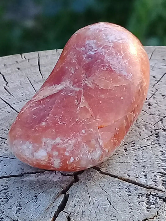 Calcite orange de France pierre roulée Grade A++++ Calcite orange de France pierre roulée