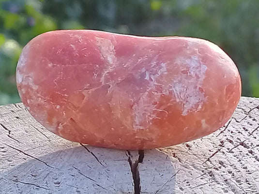 Calcite orange de France pierre roulée Grade A++++ Calcite orange de France pierre roulée