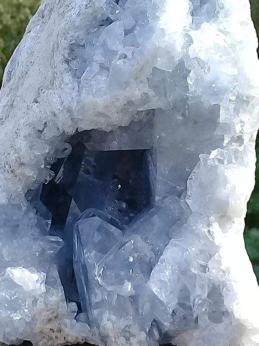 Célestine du Mexique en Géode Grade A ++++ Célestine du Mexique géode