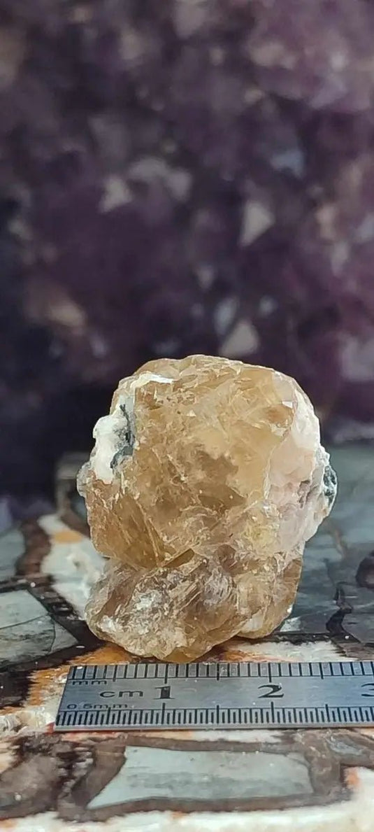 Cérusite du Maroc & Galène pierre brute Grade A++++ Cérusite du Maroc sur inclusions de Galènepierre brute