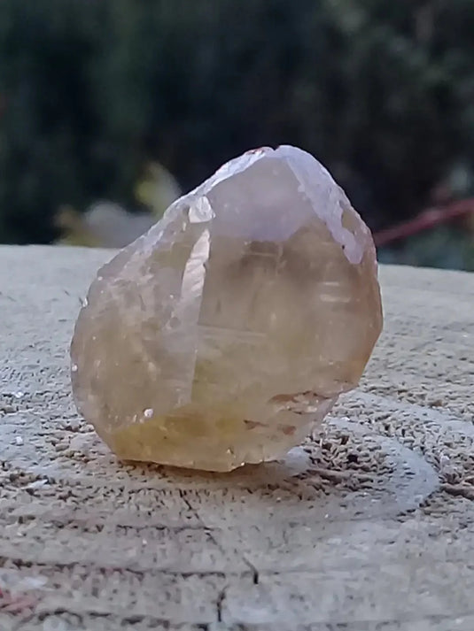 Cérusite du Maroc pierre brute Grade A++++ Cérusite du Maroc pierre brute