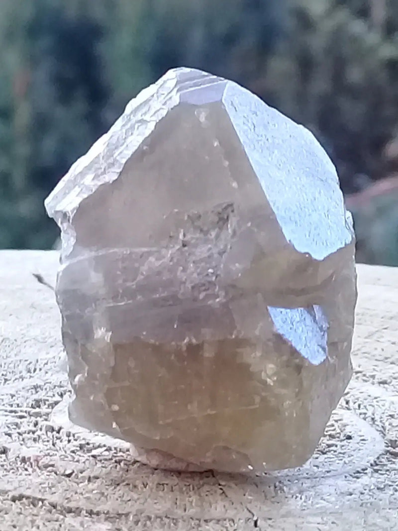 Load image into Gallery viewer, Cérusite du Maroc pierre brute Grade A++++ Cérusite du Maroc pierre brute
