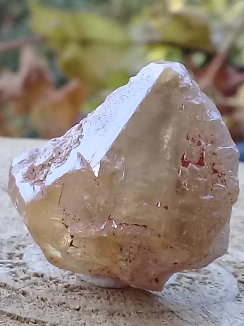 Load image into Gallery viewer, Cérusite du Maroc pierre brute Grade A++++ Cérusite du Maroc pierre brute
