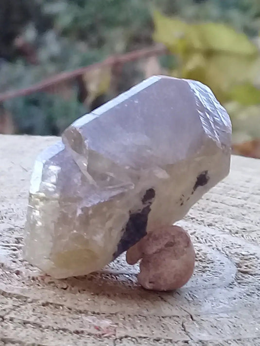 Cérusite du Maroc pierre brute Grade A++++ Cérusite du Maroc pierre brute