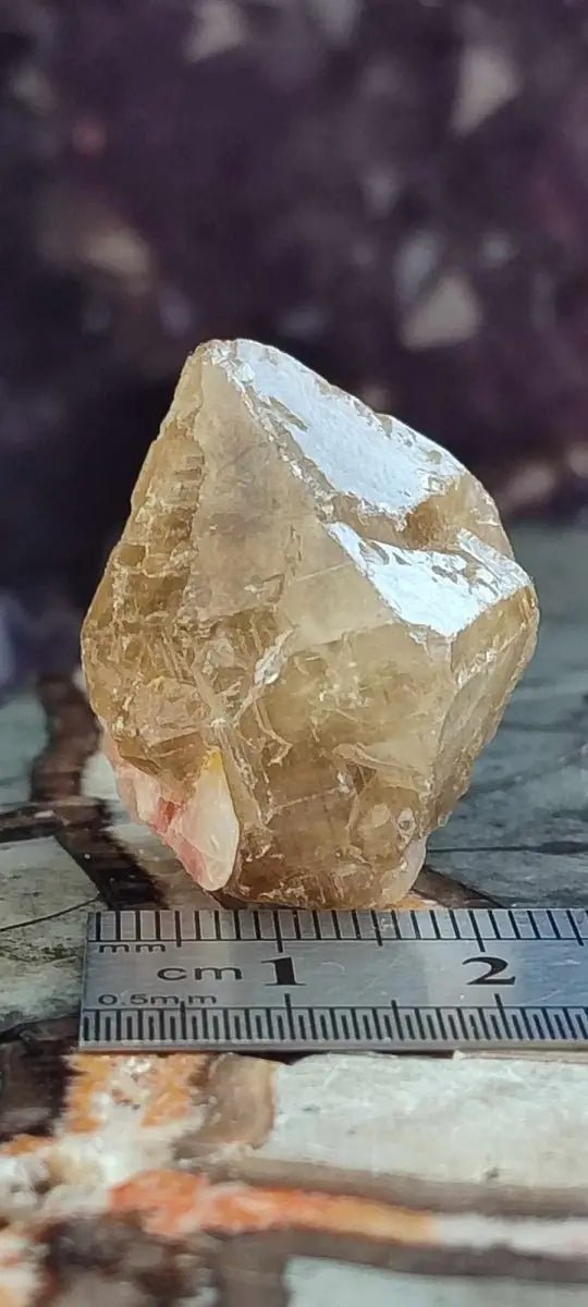 Load image into Gallery viewer, Cérusite du Maroc pierre brute Grade A++++ Cérusite du Maroc pierre brute
