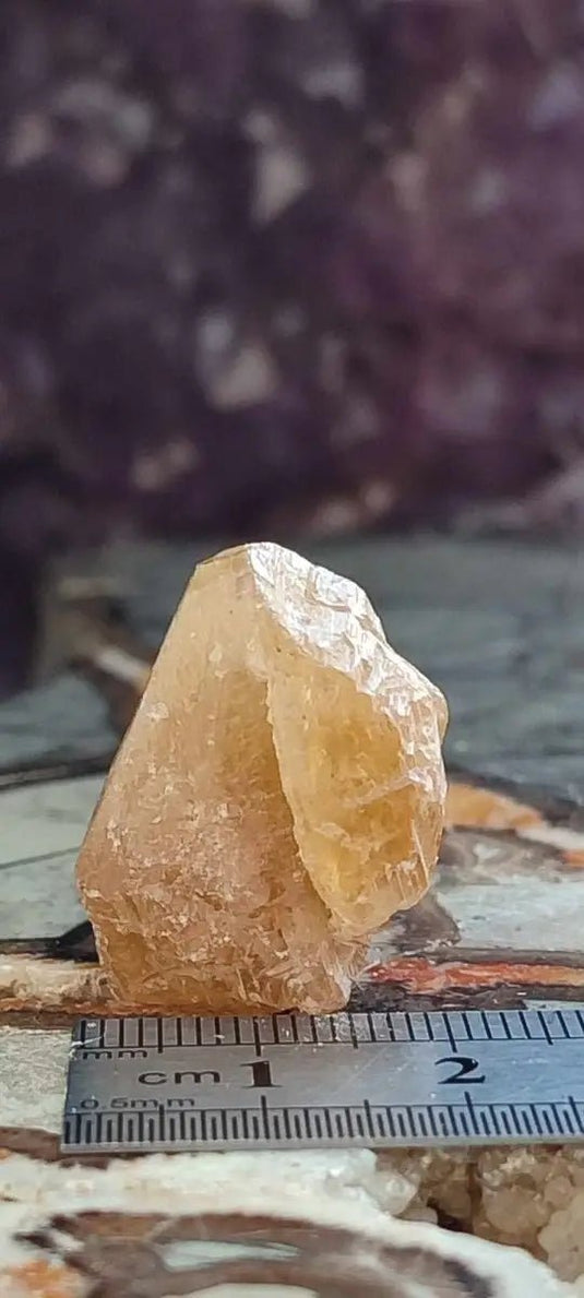 Cérusite du Maroc pierre brute Grade A++++ Cérusite du Maroc pierre brute