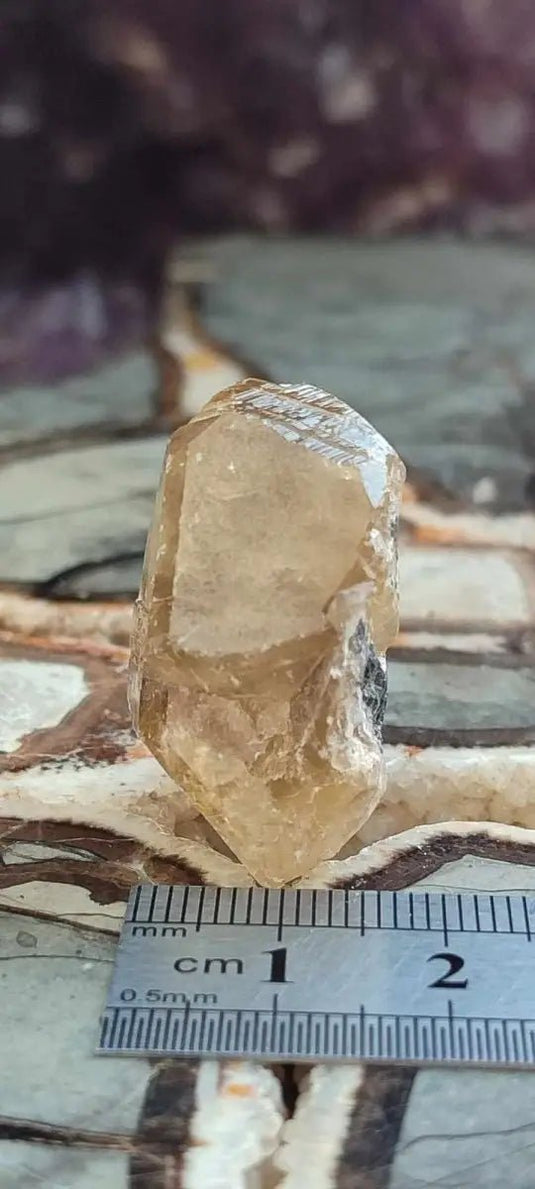 Cérusite du Maroc pierre brute Grade A++++ Cérusite du Maroc pierre brute