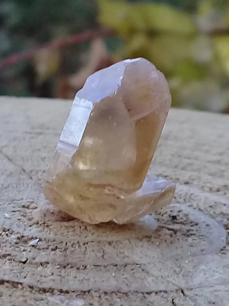 Load image into Gallery viewer, Cérusite du Maroc pierre brute Grade A++++ Cérusite du Maroc pierre brute
