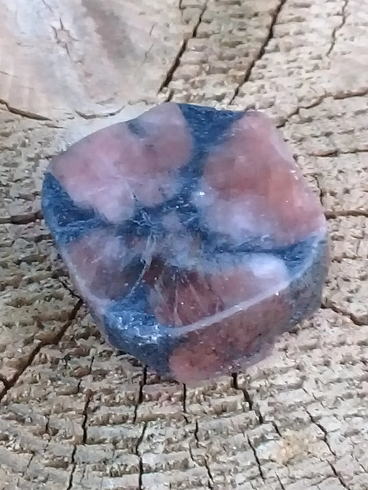 Chiastolite ou Andalousite pierre roulée Grade A ++++ Chiastolite / Andalousite pierre roulée chias   