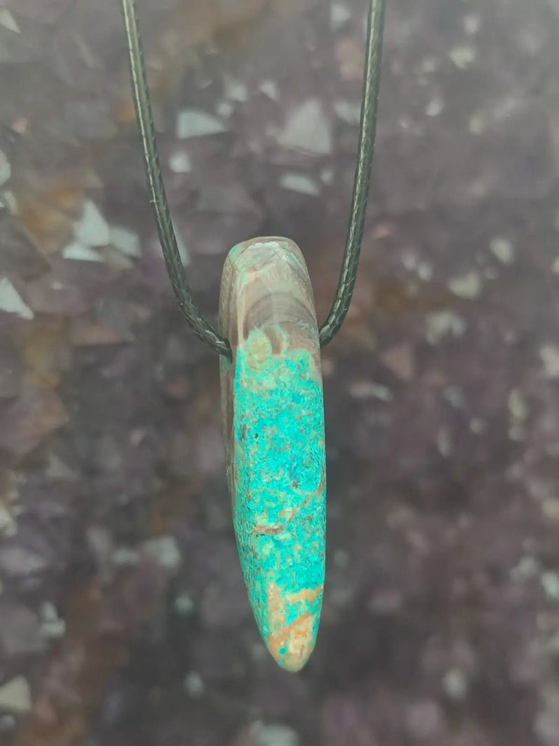 Load image into Gallery viewer, Chrysocolle-Malachite Authentique de RDC - Pendentif - Grade Prémium Chrysocolle-Malachite pendentif
