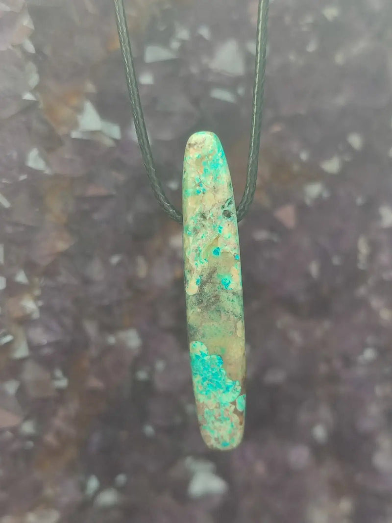 Load image into Gallery viewer, Chrysocolle-Malachite Authentique de RDC - Pendentif - Grade Prémium Chrysocolle-Malachite pendentif
