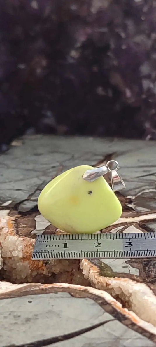Chrysoprase citron d’Australie pendentif Grade A++++ (fourni avec cordon) Chrysoprase citron pendentif