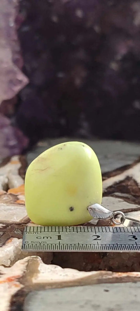 Chrysoprase citron d’Australie pendentif Grade A++++ (fourni avec cordon) Chrysoprase citron pendentif