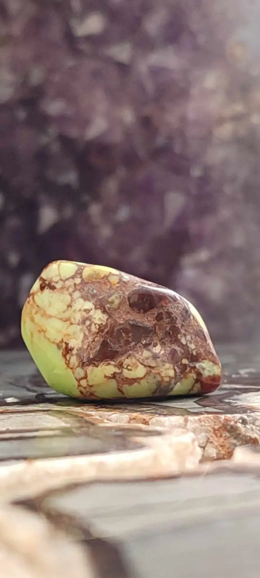 Chrysoprase citron d’Australie pierre roulée Grade A++++ Chrysoprase citron pierre roulée