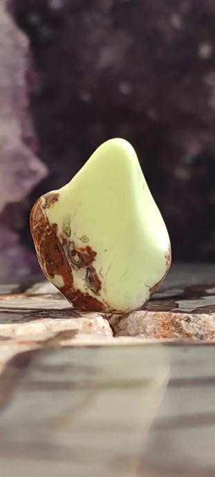 Chrysoprase citron d’Australie pierre roulée Grade A++++ Chrysoprase citron pierre roulée