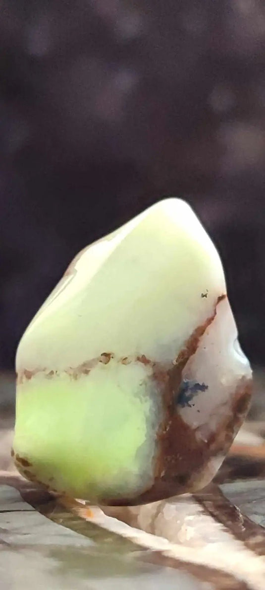 Chrysoprase du Kazakhstan pierre roulée Grade A++++ Chrysoprase pierre roulée