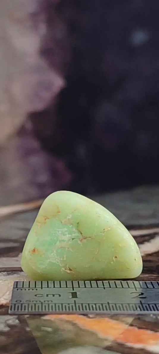 Chrysoprase du Kazakhstan pierre roulée Grade A++++ Chrysoprase pierre roulée