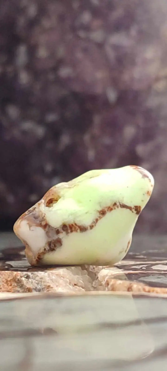 Chrysoprase du Kazakhstan pierre roulée Grade A++++ Chrysoprase pierre roulée