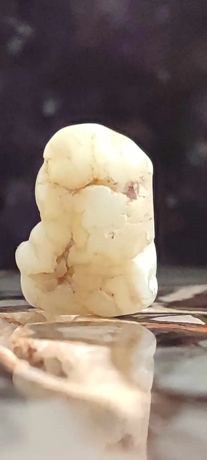 Chargez l&#39;image dans la visionneuse de la galerie, Chrysoprase du Kazakhstan pierre roulée Grade A+++ Chrysoprase pierre roulée
