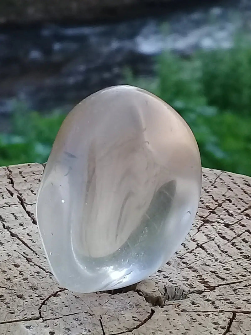 Load image into Gallery viewer, Citrine claire naturelle et véritable du Brésil pierre roulée Grade A++++ Citrine pierre roulée
