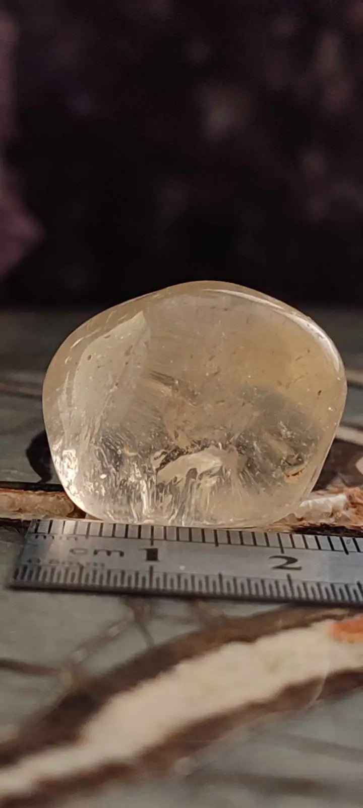 Chargez l'image dans la visionneuse de la galerie, Citrine claire naturelle et véritable du Brésil pierre roulée Grade A++++ Citrine pierre roulée
