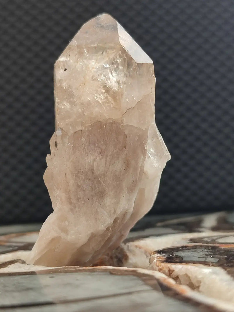 Load image into Gallery viewer, Citrine NATURELLE Authentique du Brésil - Pointe brute - Grade Prémium Citrine pointe brute
