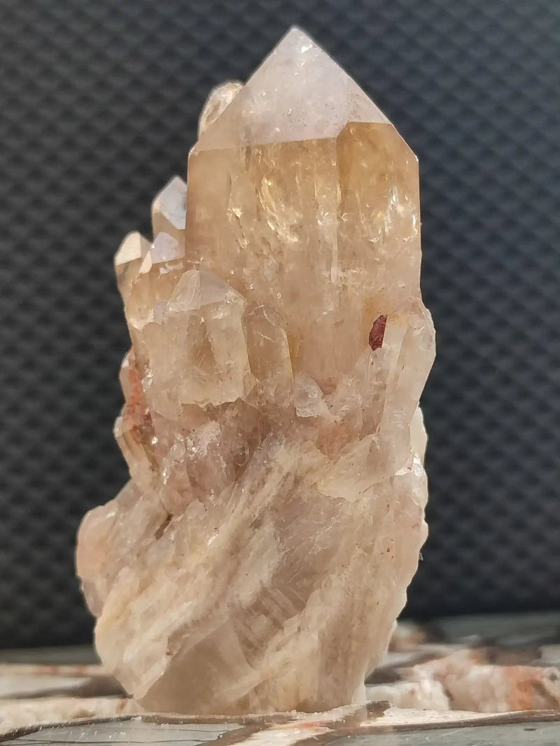 Load image into Gallery viewer, Citrine NATURELLE Authentique du Brésil - Pointe brute - Grade Prémium Citrine pointe brute
