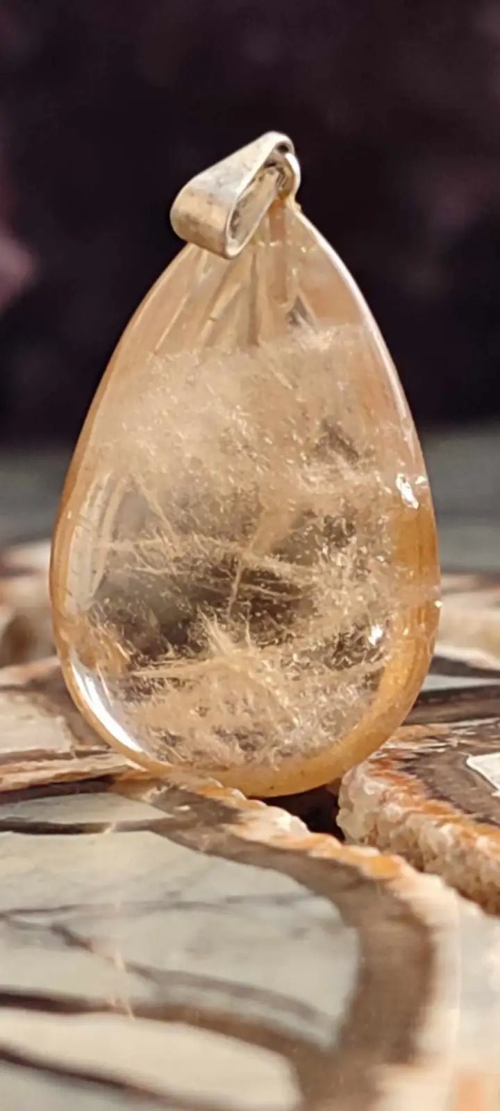 Load image into Gallery viewer, Citrine naturelle et véritable du Brésil pendentif Grade A++++ (fourni avec cordon) Citrine naturelle pendentif
