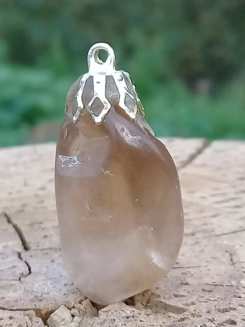 Load image into Gallery viewer, Citrine naturelle et véritable du Brésil pendentif Grade A++++ (fourni avec cordon) Citrine naturelle pendentif
