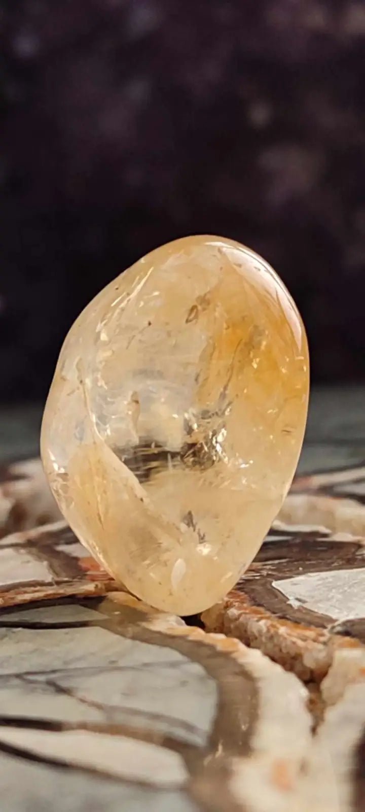 Load image into Gallery viewer, Citrine naturelle et véritable du Brésil pierre roulée Grade A++++ Citrine pierre roulée

