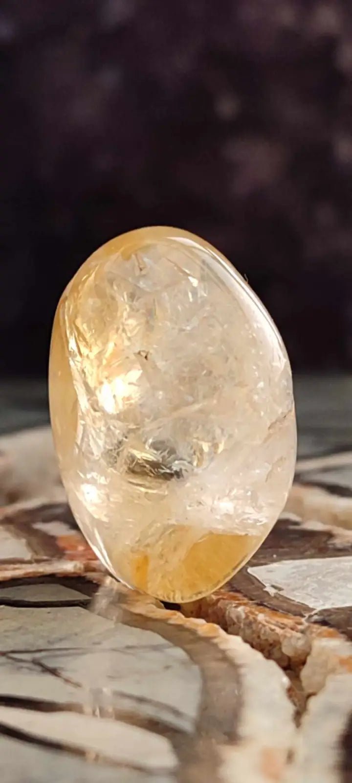 Load image into Gallery viewer, Citrine naturelle et véritable du Brésil pierre roulée Grade A++++ Citrine pierre roulée
